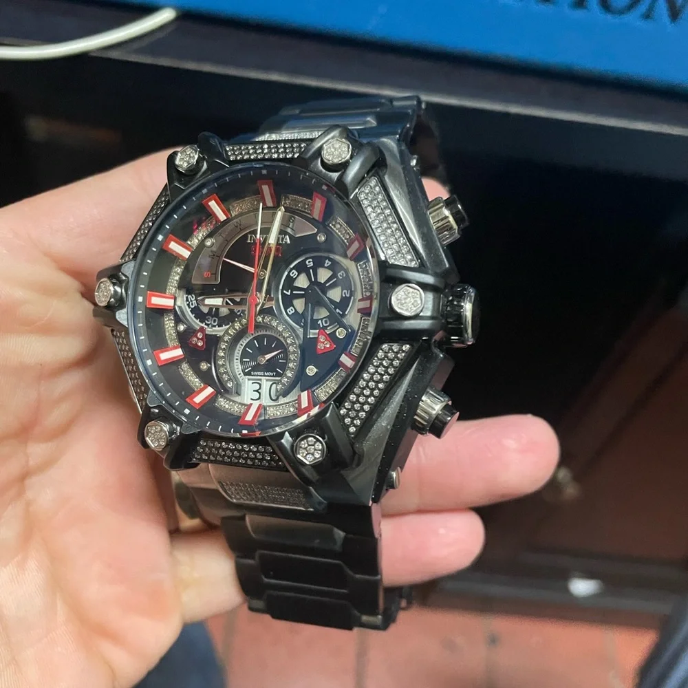 Invicta - Picture 2 of 6